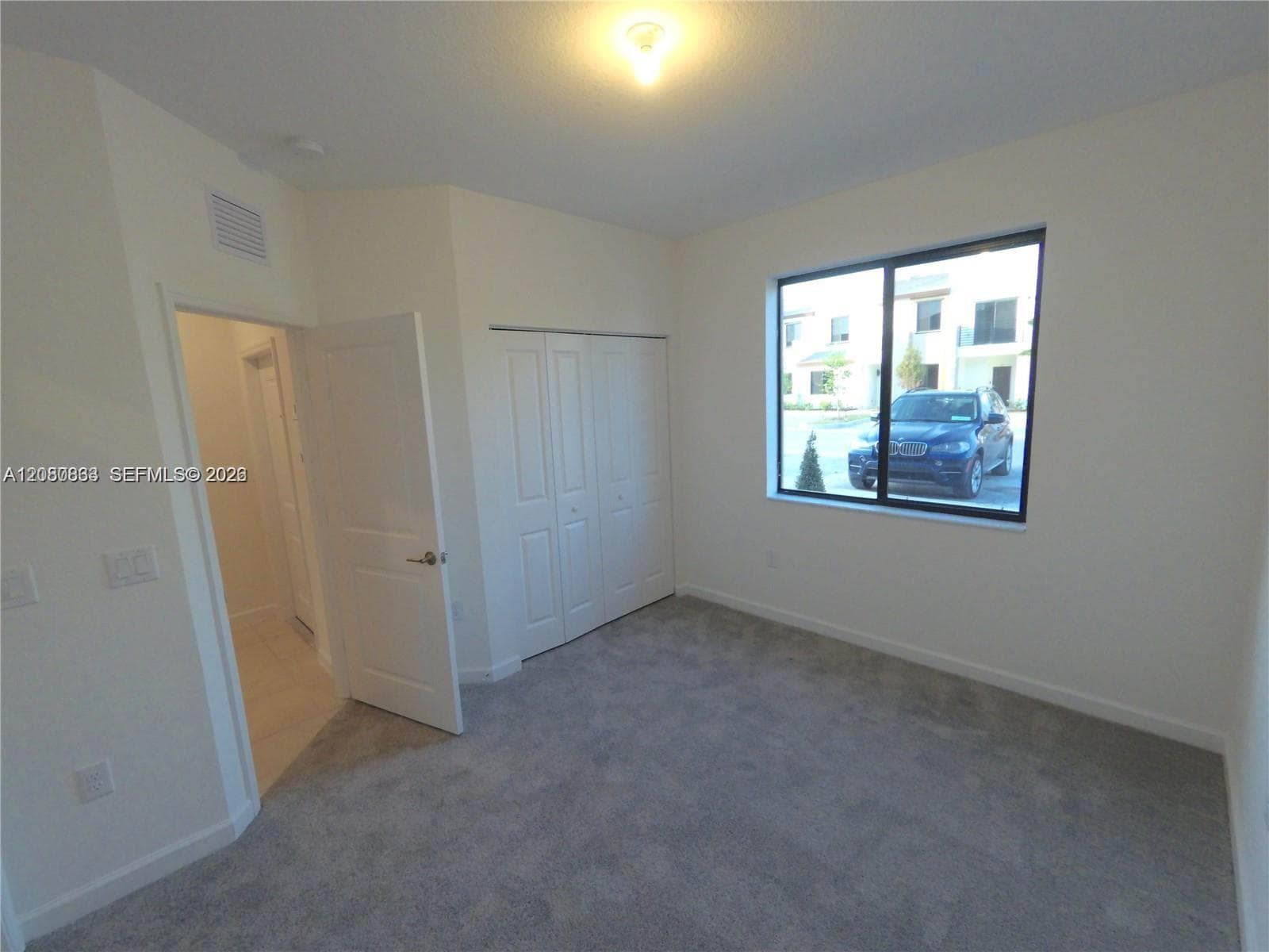 312 NE 208th Ter #312 photo 6