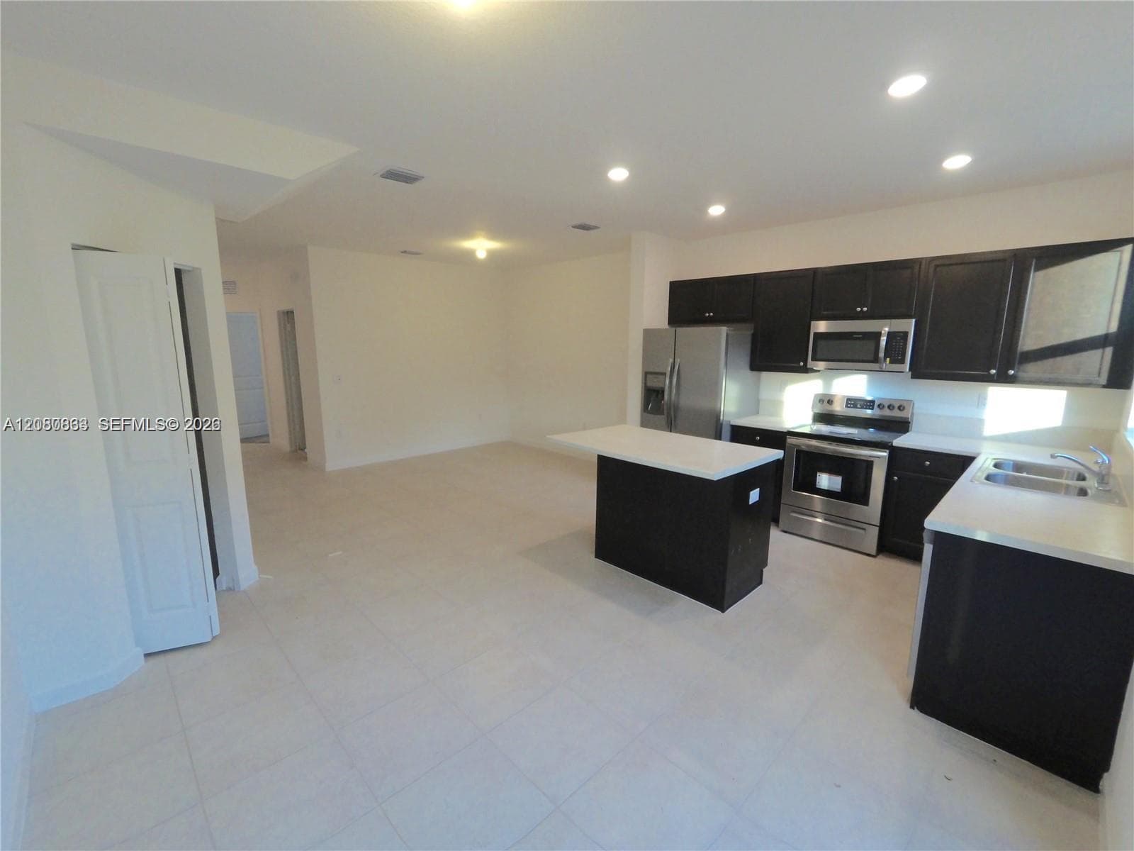 312 NE 208th Ter #312 photo 3