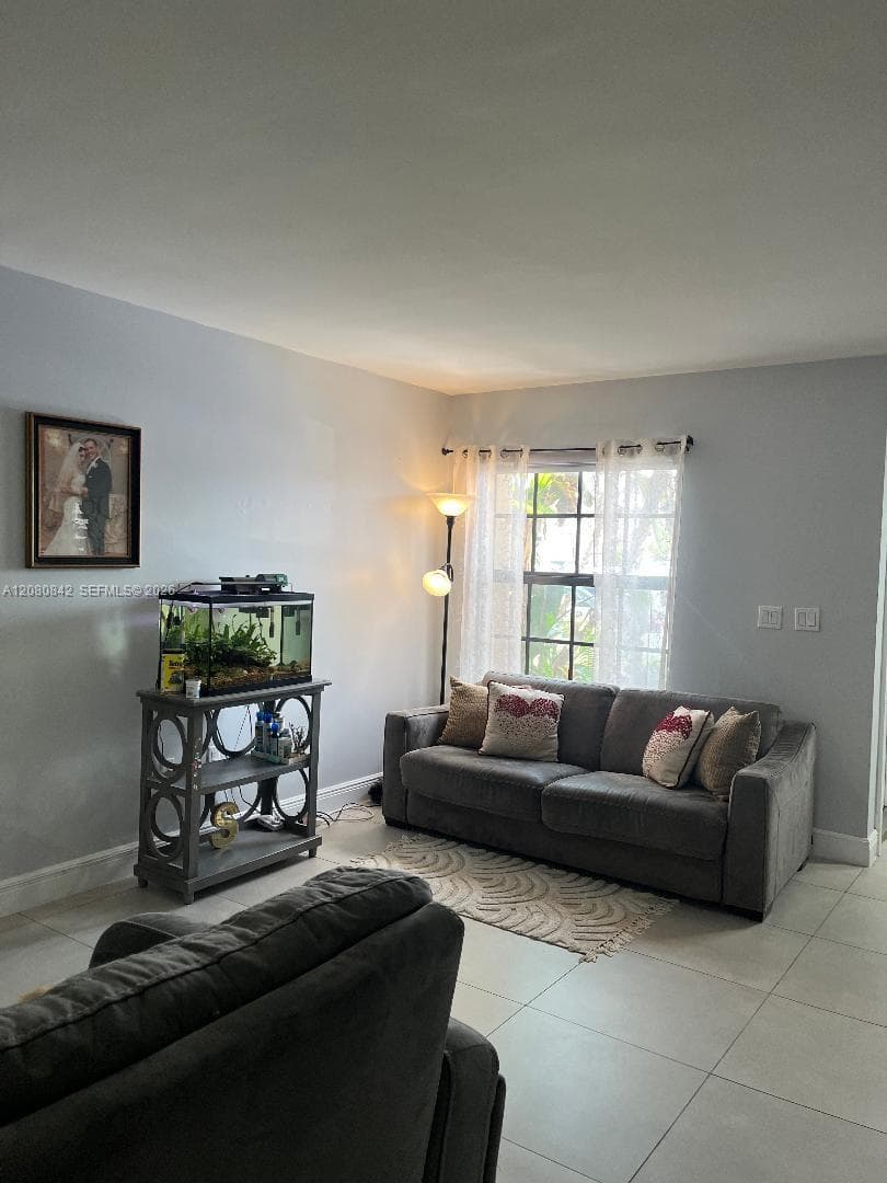 New Paseos Castellanos Co · #106-Y in Miami - Photo 3