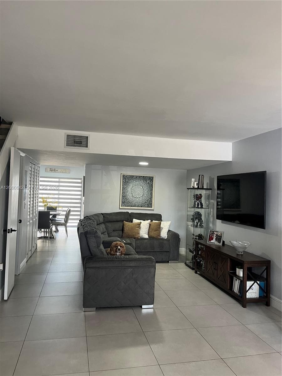 New Paseos Castellanos Co · #106-Y in Miami - Photo 1