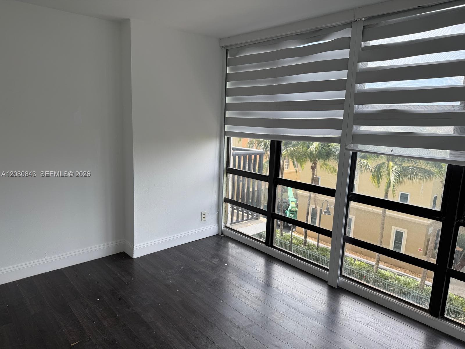 Avant Garde · #407 in Hallandale Beach - Photo 3