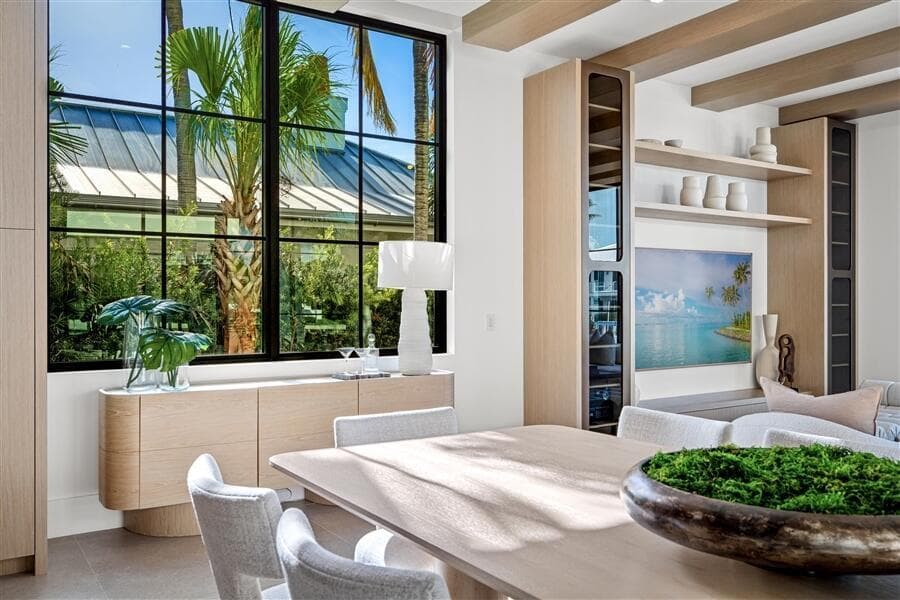 dash_DINING_ROOM_DETAIL
