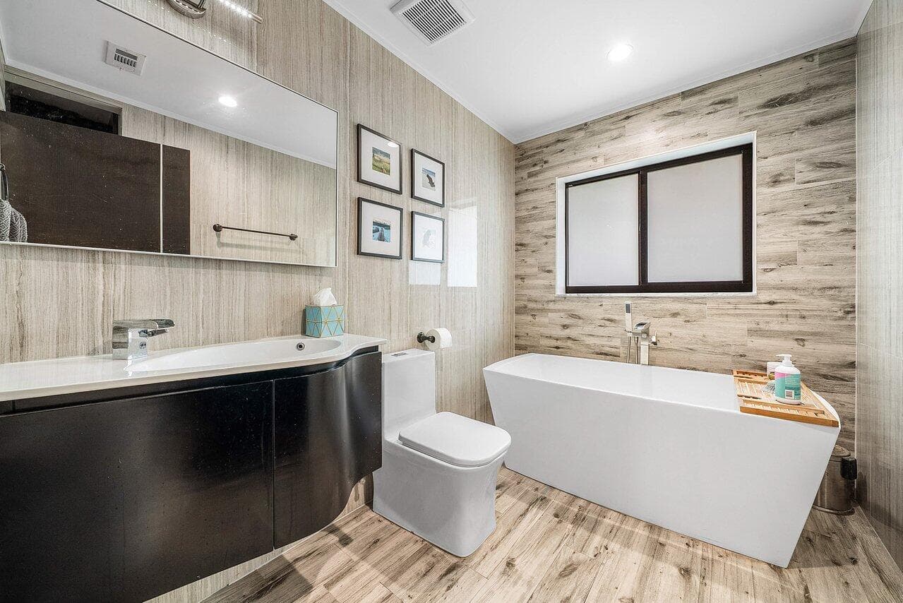 038-2601Northeast8thStreet-FortLauderdal