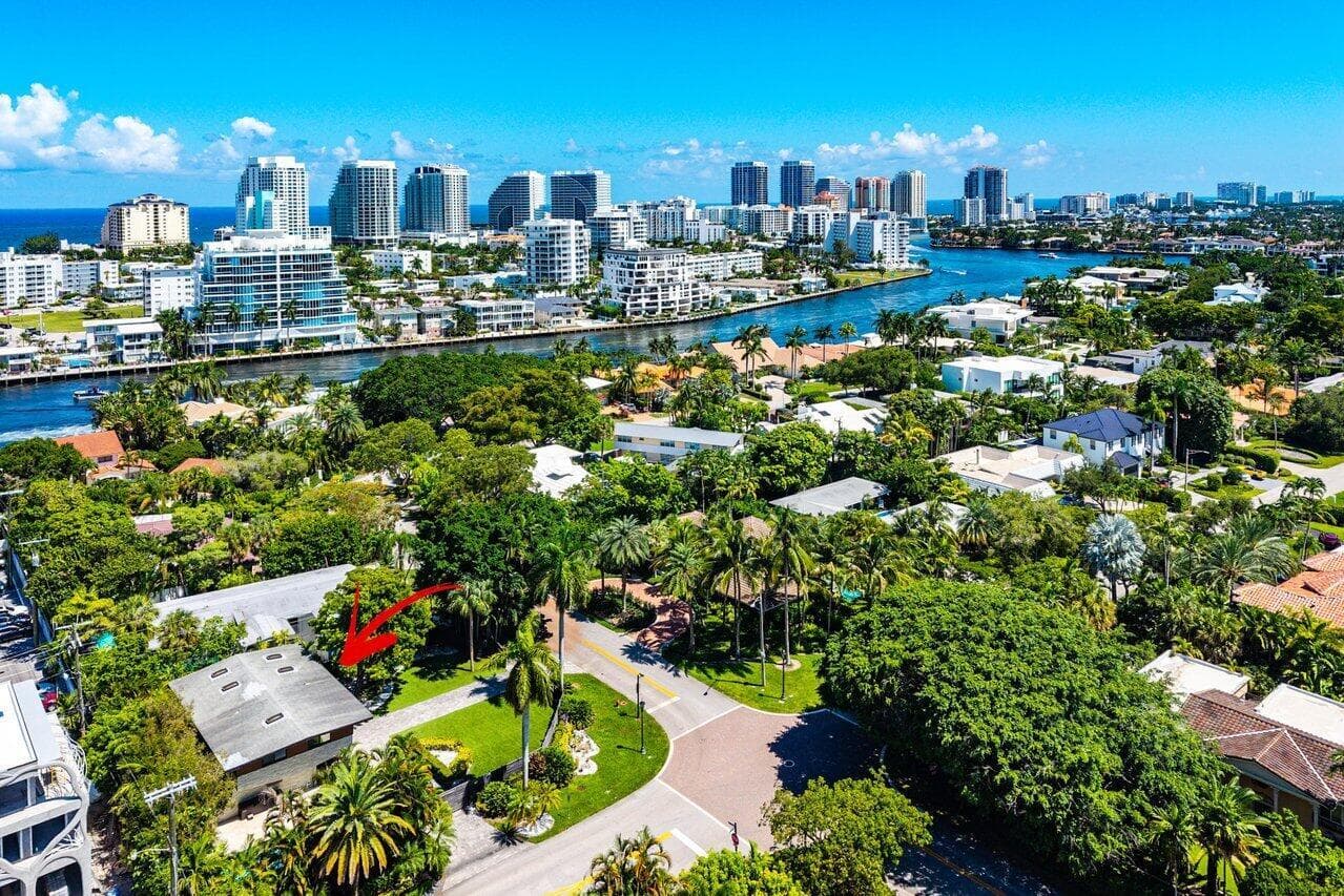 051-2601Northeast8thStreet-FortLauderdal