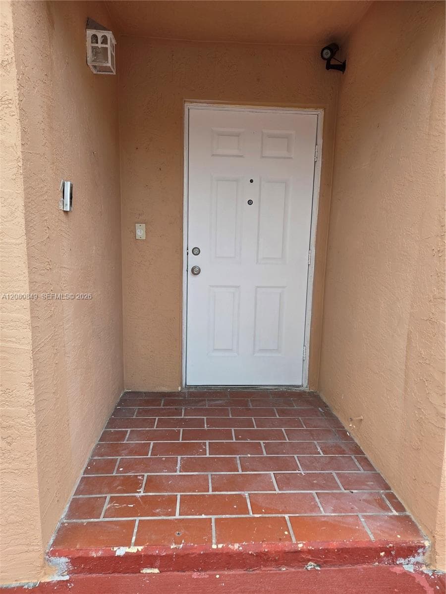 306 NW 114th Ave # 101 #3-101 photo 3