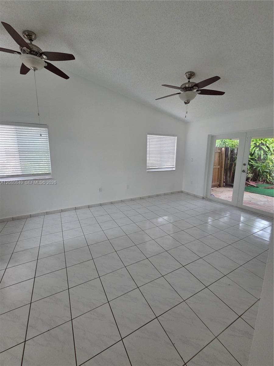 306 NW 114th Ave # 101 #3-101 photo 9