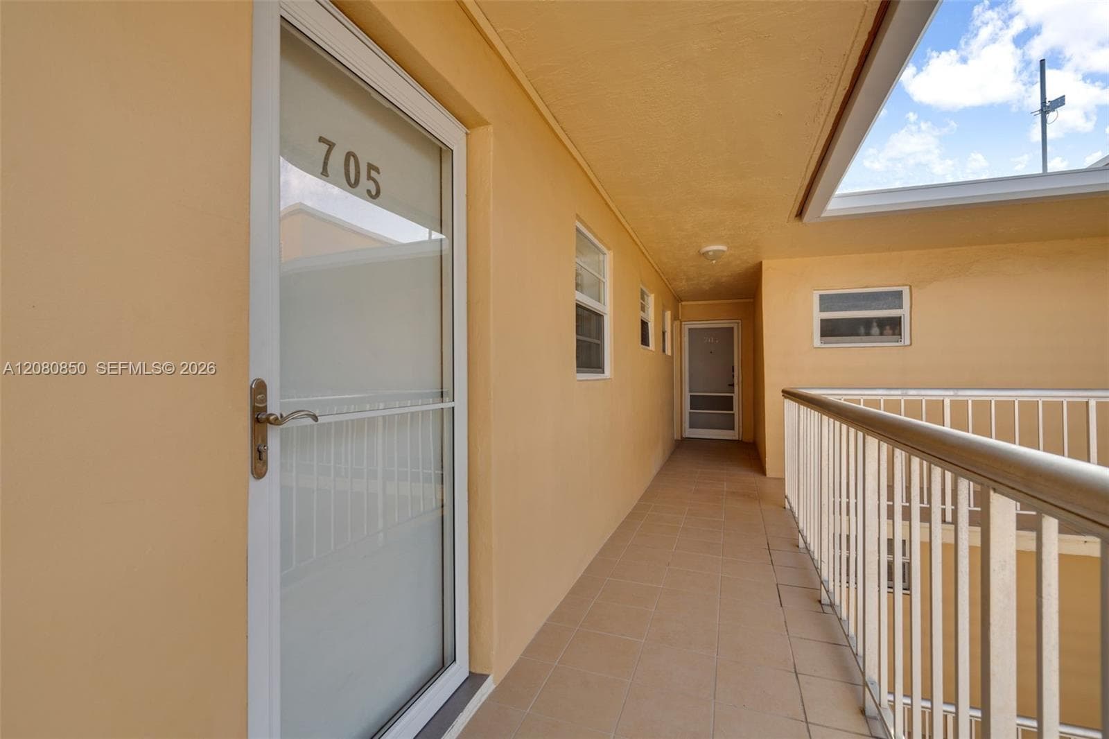 Penn Terrace Towers Condo · #705 in Miami Beach - Photo 3