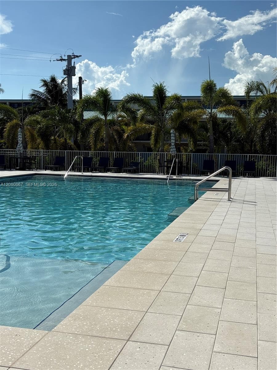 87200 Overseas Hwy #O10 photo 26