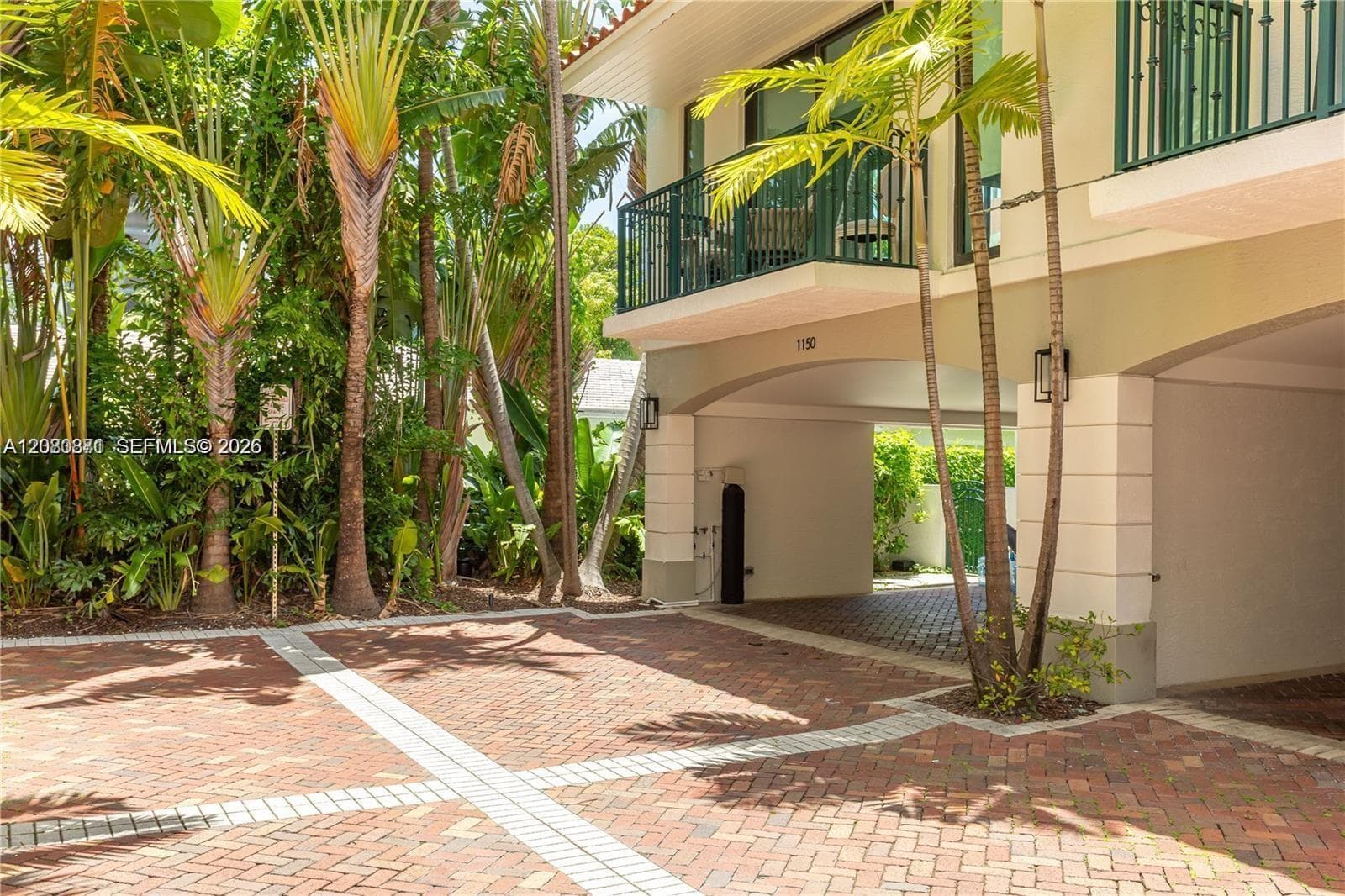 The Villas at Bay Harbor in Bay Harbor Islands - Photo 15