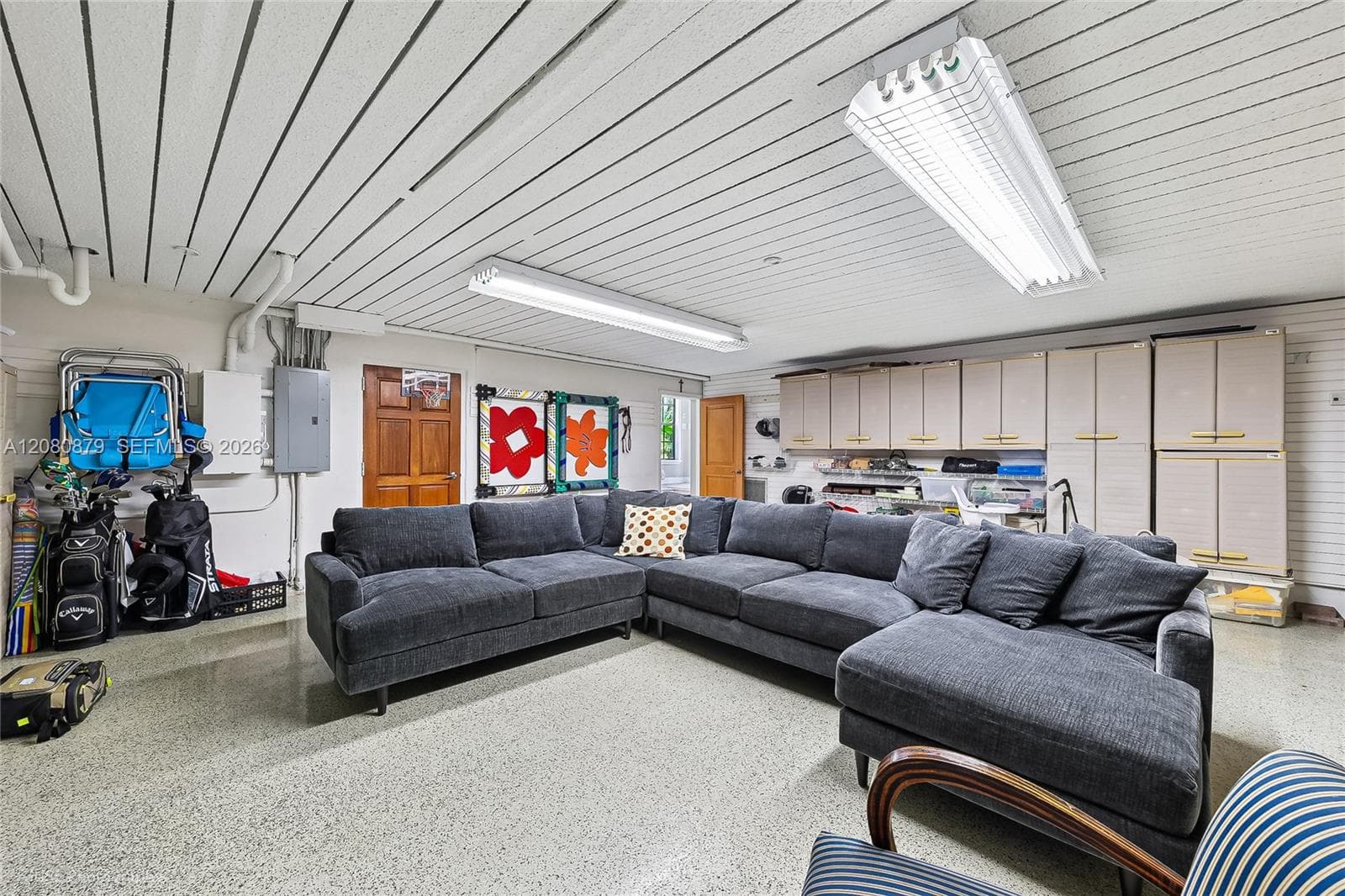 596 Fernwood Rd #B photo 30