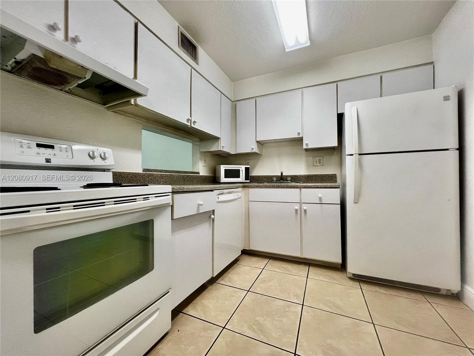 DORAL GARDENS · #109 in Doral - Photo 3