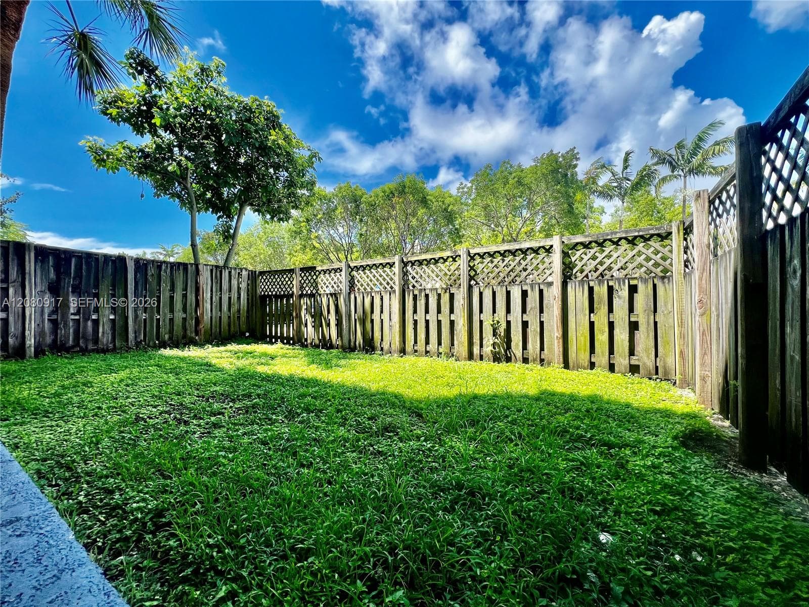 DORAL GARDENS · #109 in Doral - Photo 8