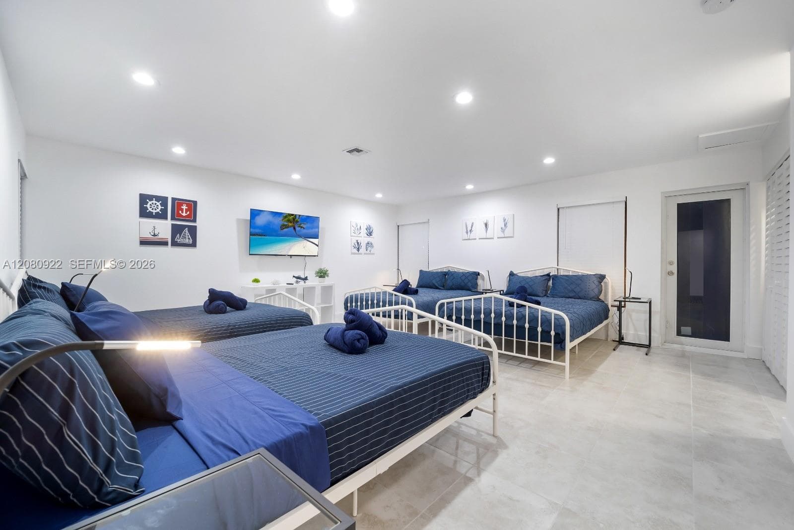 2286 NE 215th St #2286 photo 15