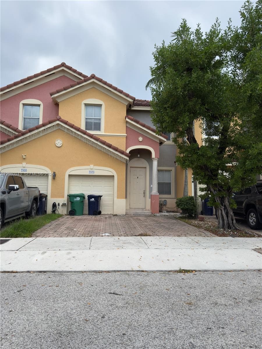 7978 SW 166th Pl photo 1