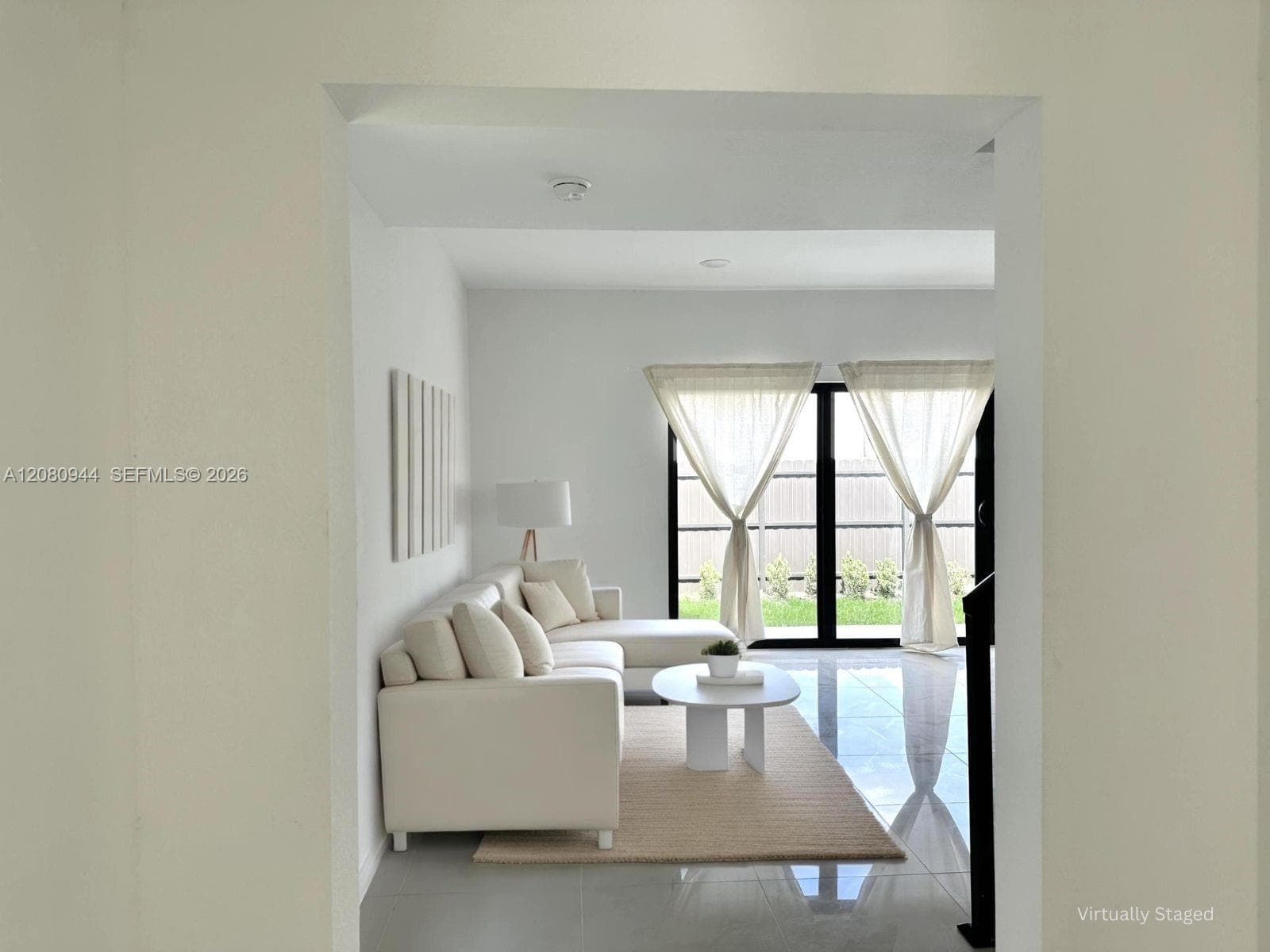 307 NW 13th Pl #0 photo 1