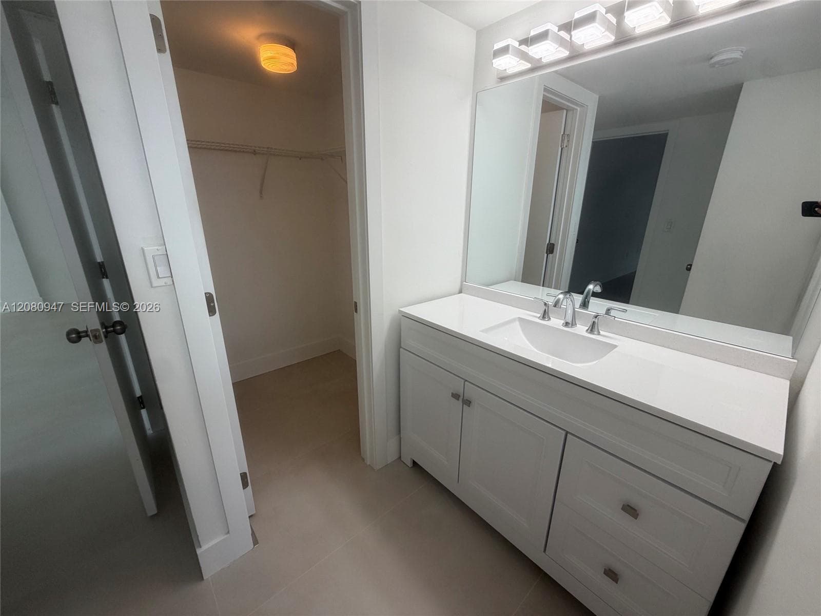JAMES CENTRAL TOWERS COND · #805 in Miami Beach - Photo 15
