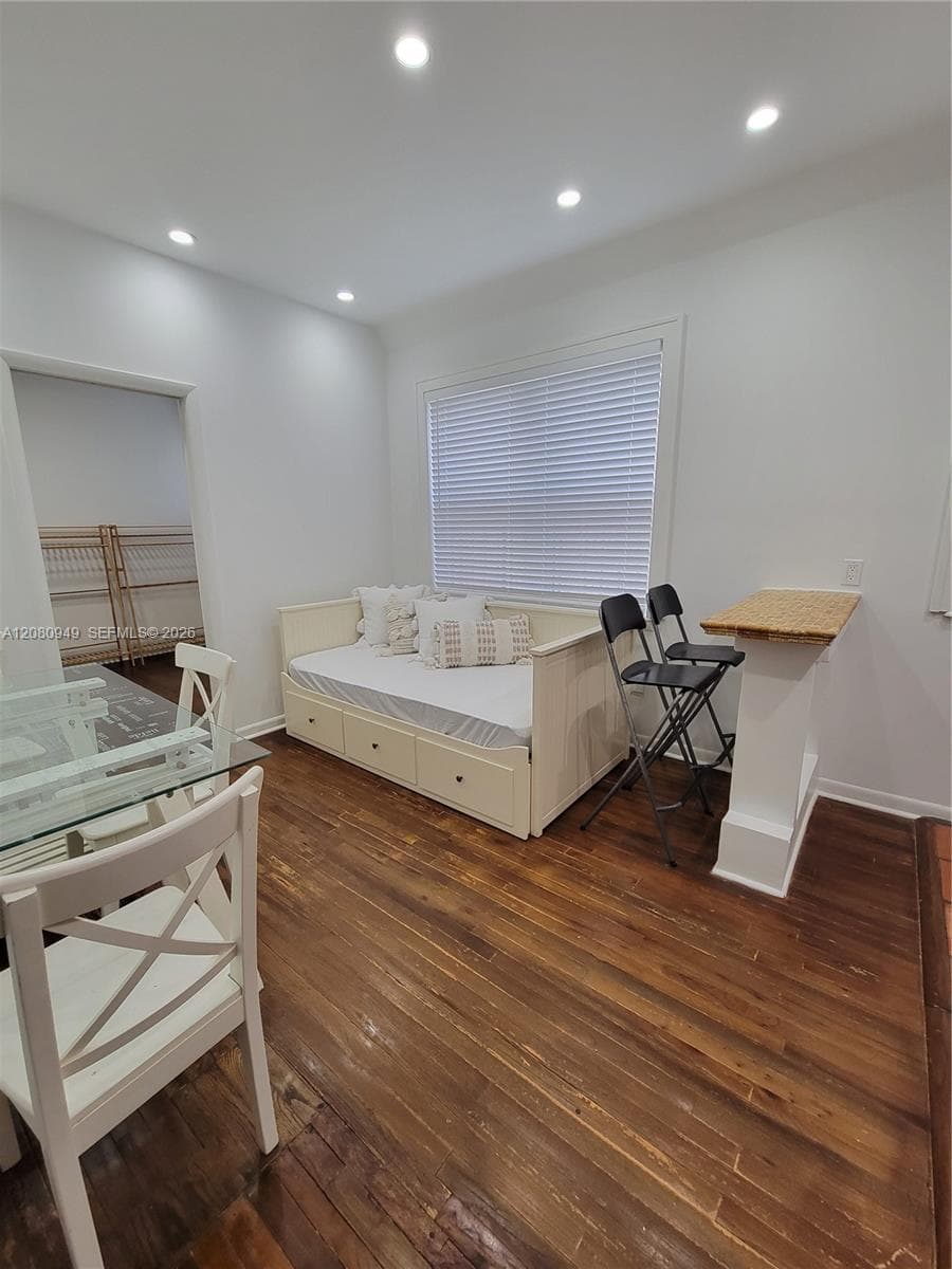 HAMILTON CONDO · #105 in Miami Beach - Photo 7