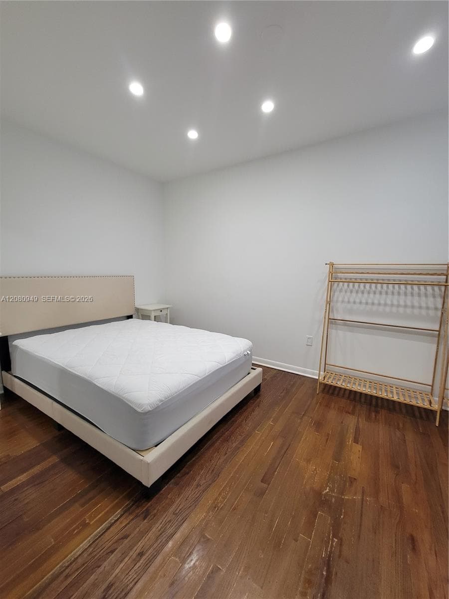 HAMILTON CONDO · #105 in Miami Beach - Photo 10