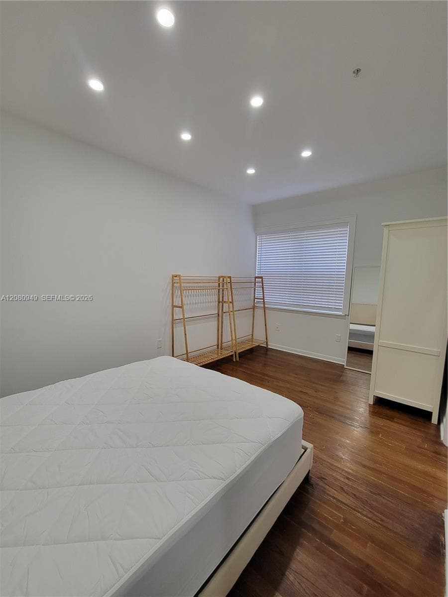 HAMILTON CONDO · #105 in Miami Beach - Photo 14