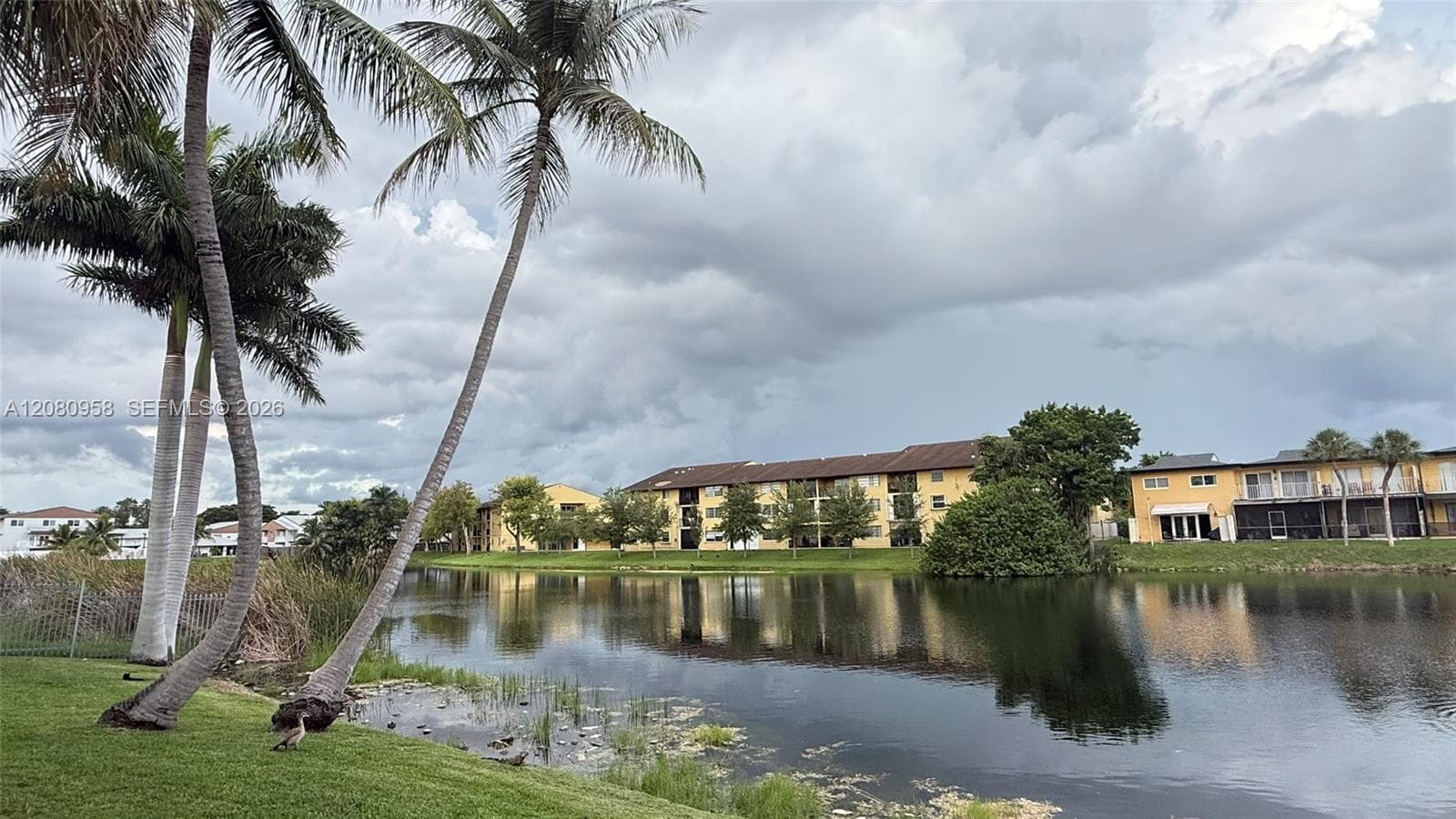 SONOMA LAKE CONDO · #609 in Miami - Photo 20