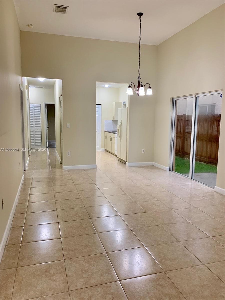 2536 NE 41st Ave #2536 photo 2
