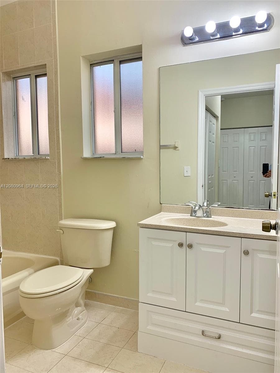 2536 NE 41st Ave #2536 photo 13
