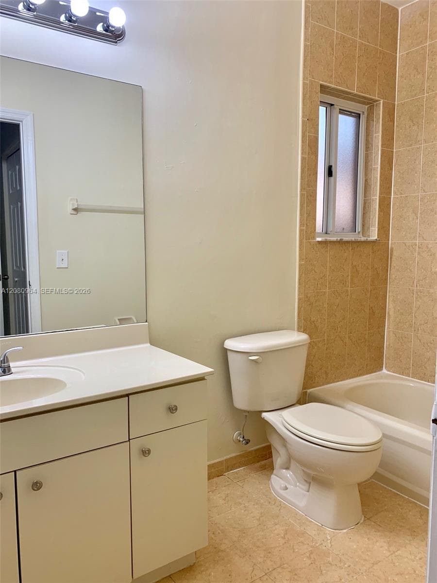 2536 NE 41st Ave #2536 photo 10