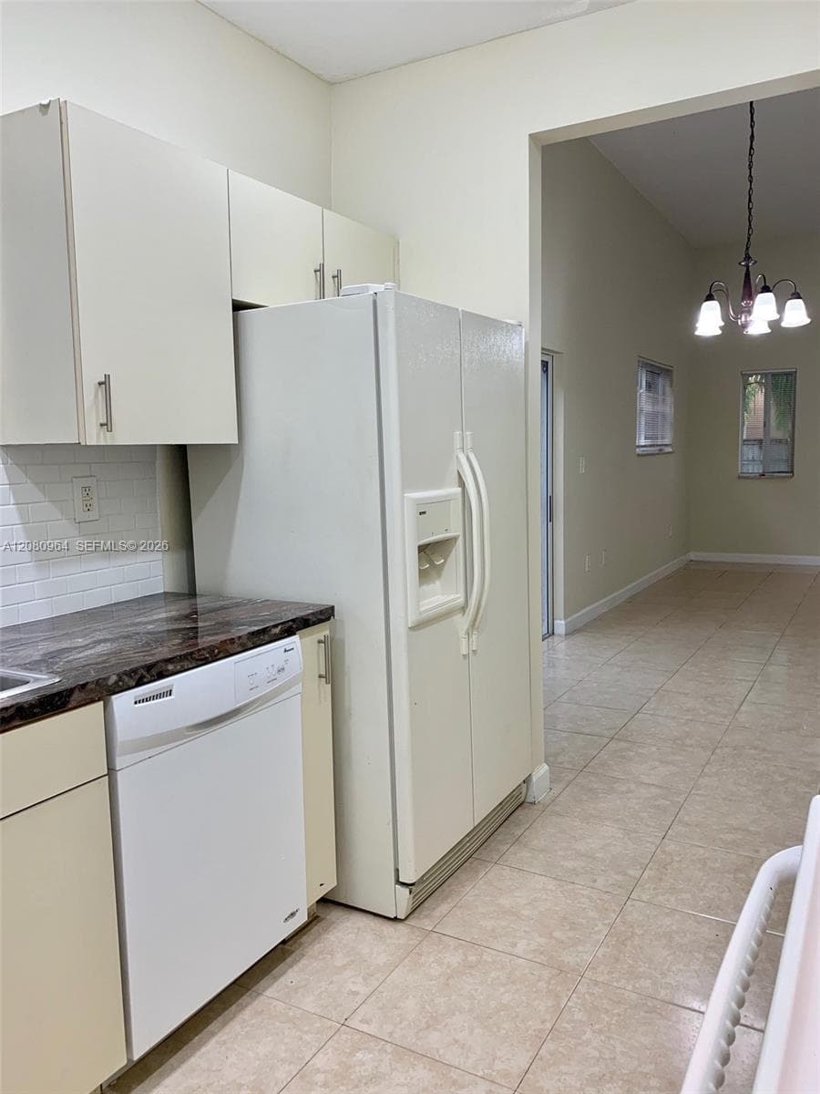 2536 NE 41st Ave #2536 photo 8
