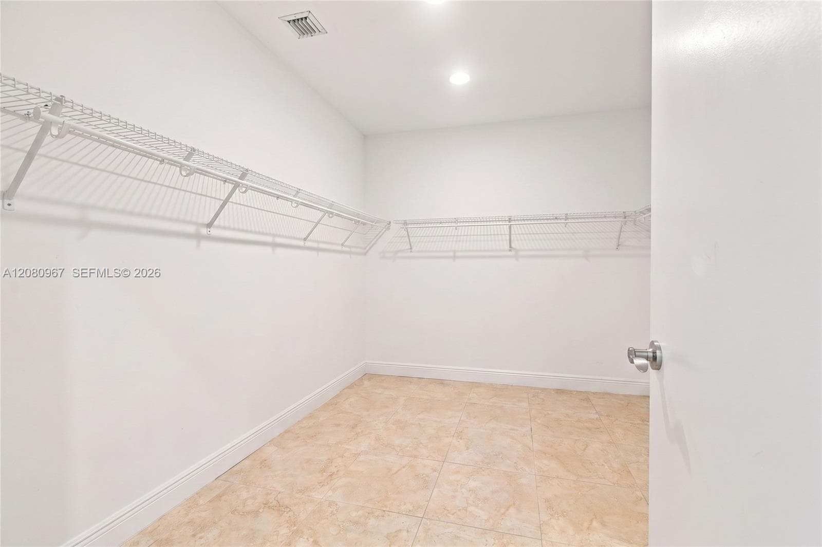 913 SW 8th St #2 photo 23