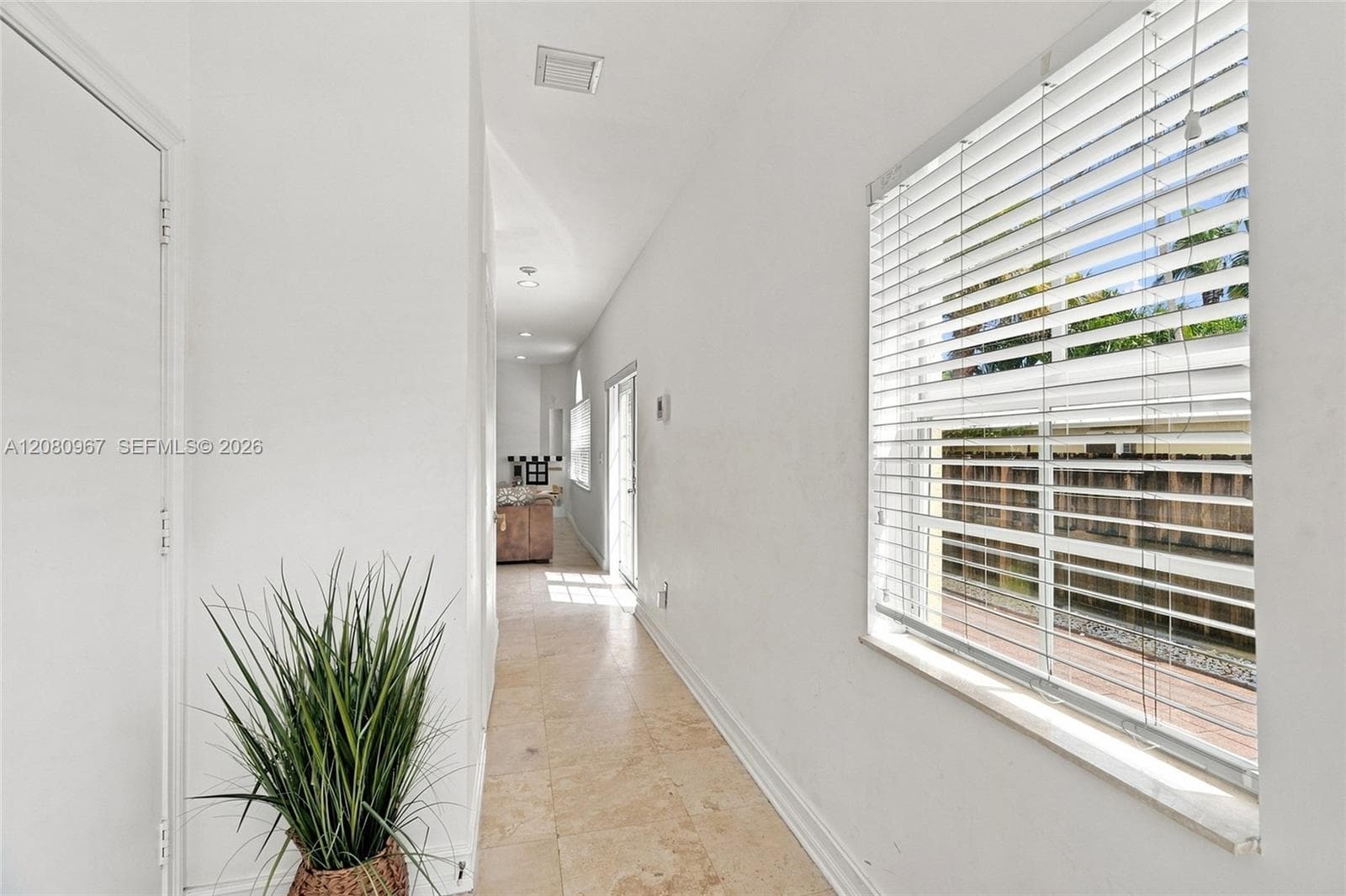 913 SW 8th St #2 photo 6