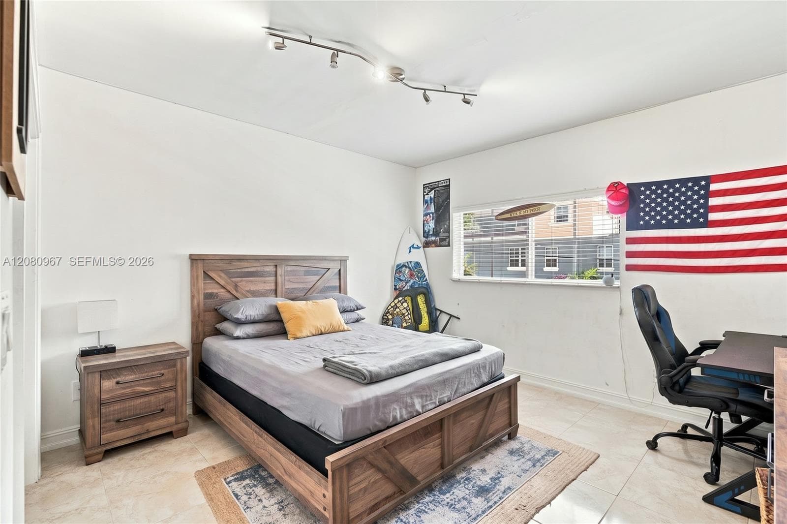 913 SW 8th St #2 photo 29