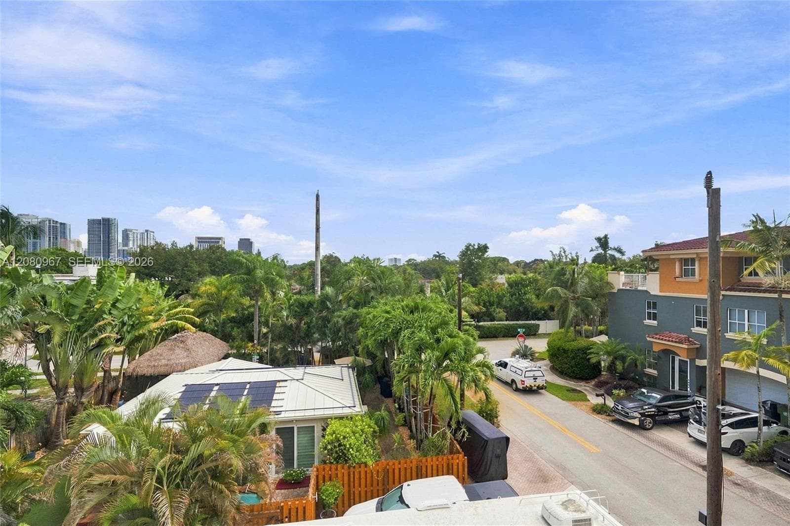 913 SW 8th St #2 photo 25
