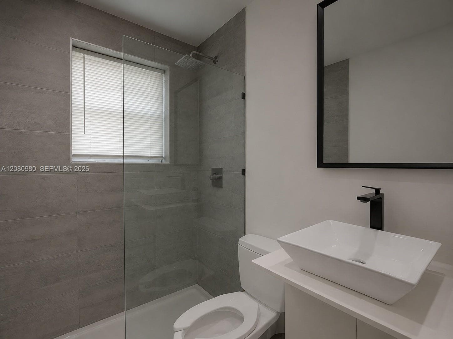 THE MICHIGAN CONDO · #26 in Miami Beach - Photo 4