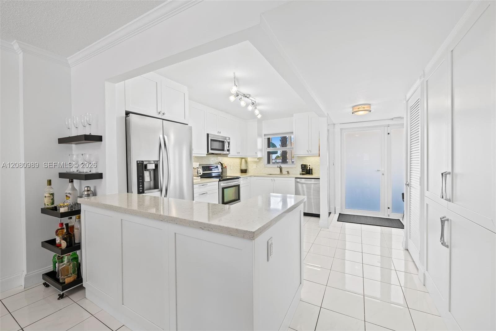 BERMUDA HOUSE CONDOMINIUM · #104 in Pompano Beach - Photo 10