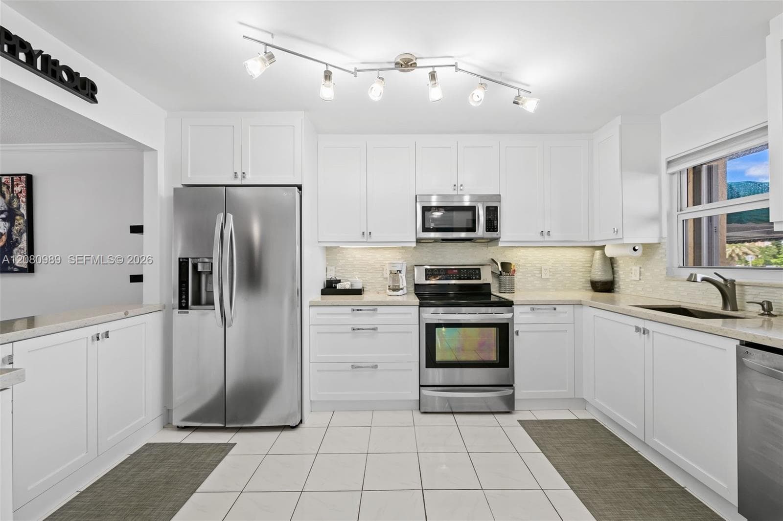 BERMUDA HOUSE CONDOMINIUM · #104 in Pompano Beach - Photo 8