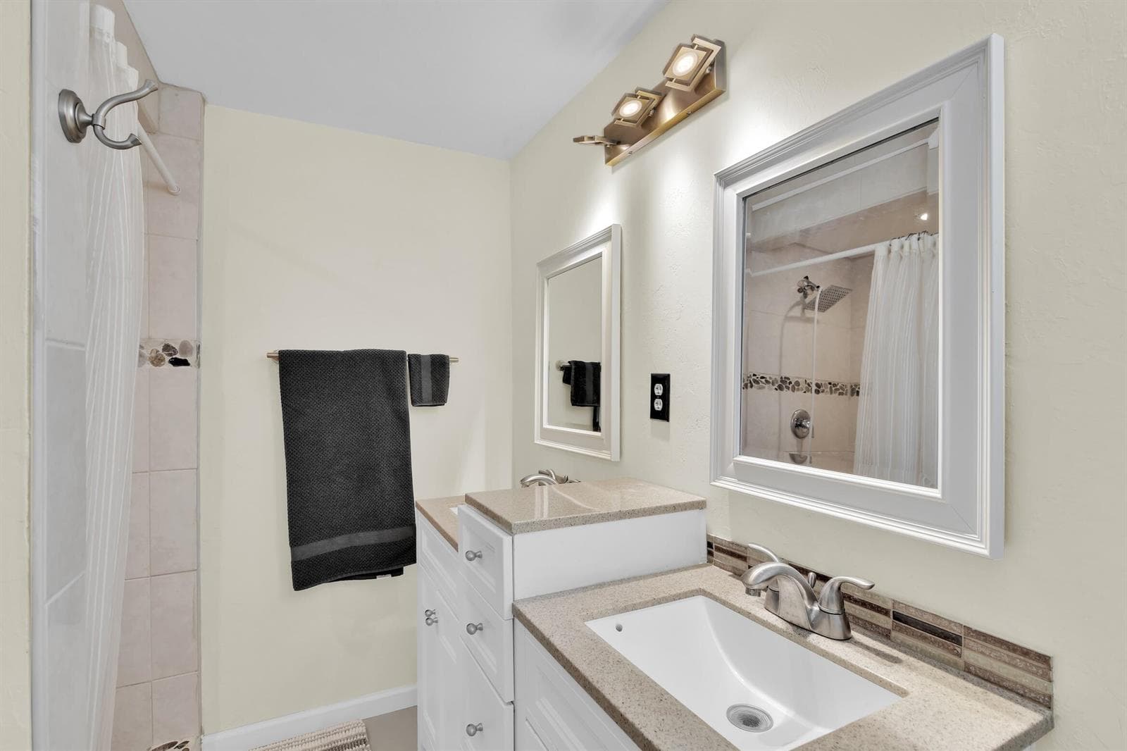 5221 NE 16th Ave Pompano Beach -30