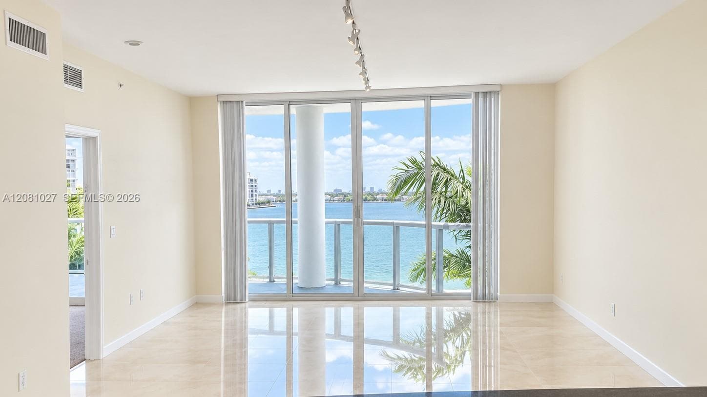 360 Condo · #307 in North Bay Village - Photo 13