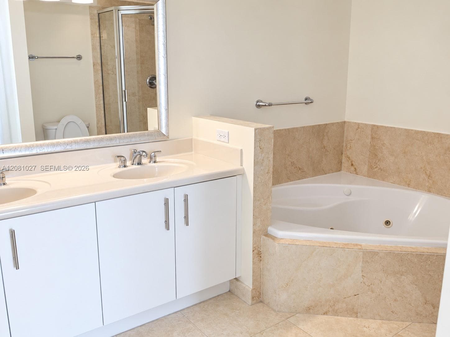360 Condo · #307 in North Bay Village - Photo 19