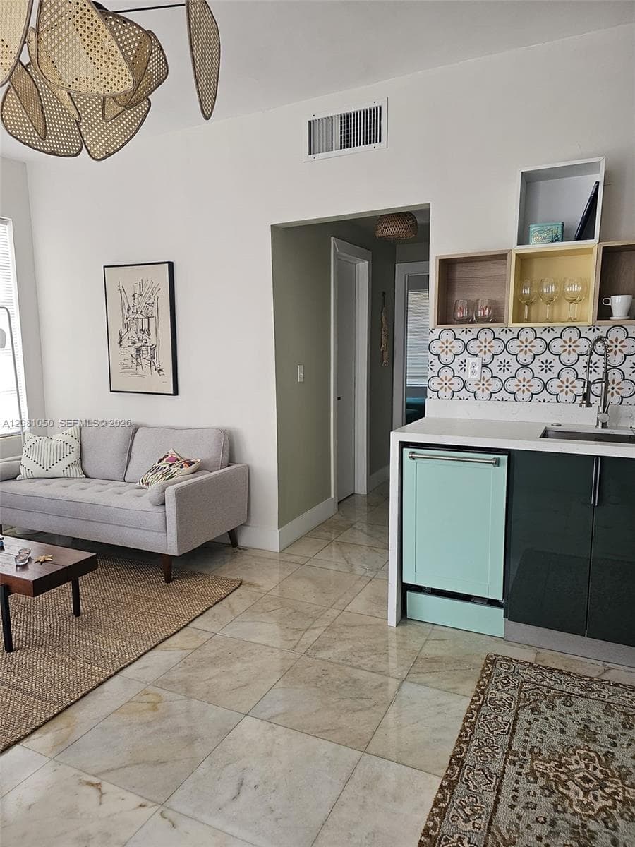 FIRST ON 8TH CONDO · #201 in Miami Beach - Photo 7