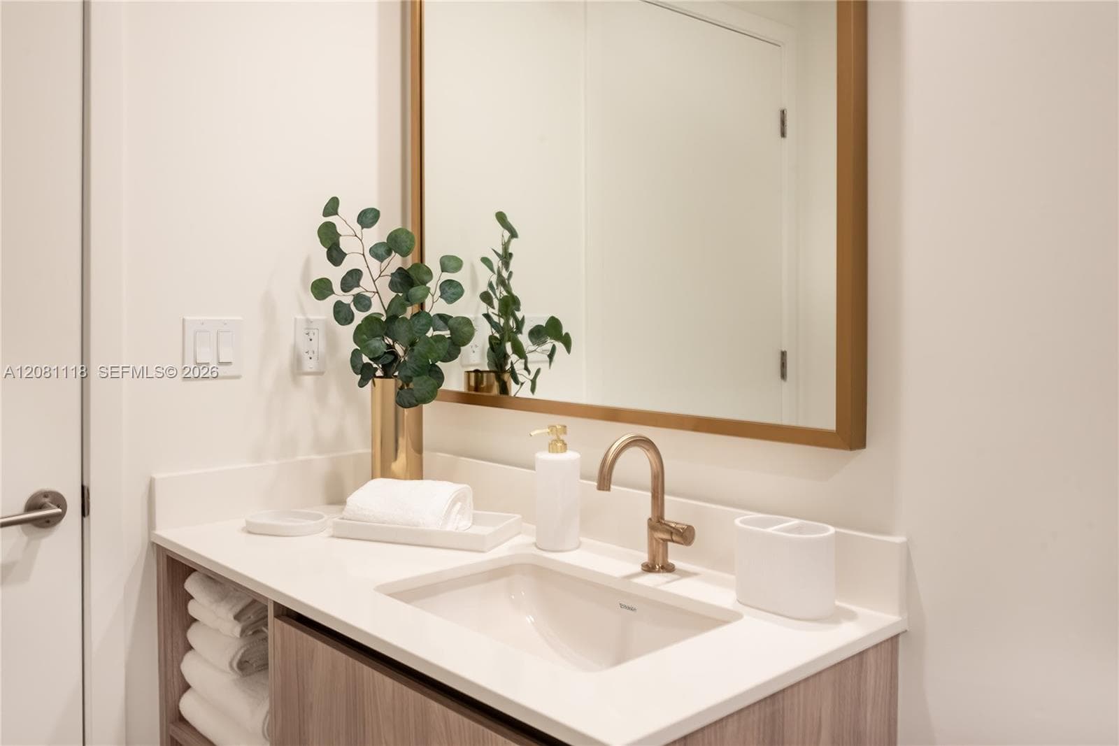 Viceroy Brickell Residences · #3204 in Miami - Photo 9