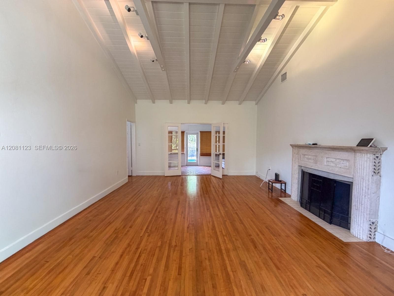 441 NE 53rd St #0 photo 5