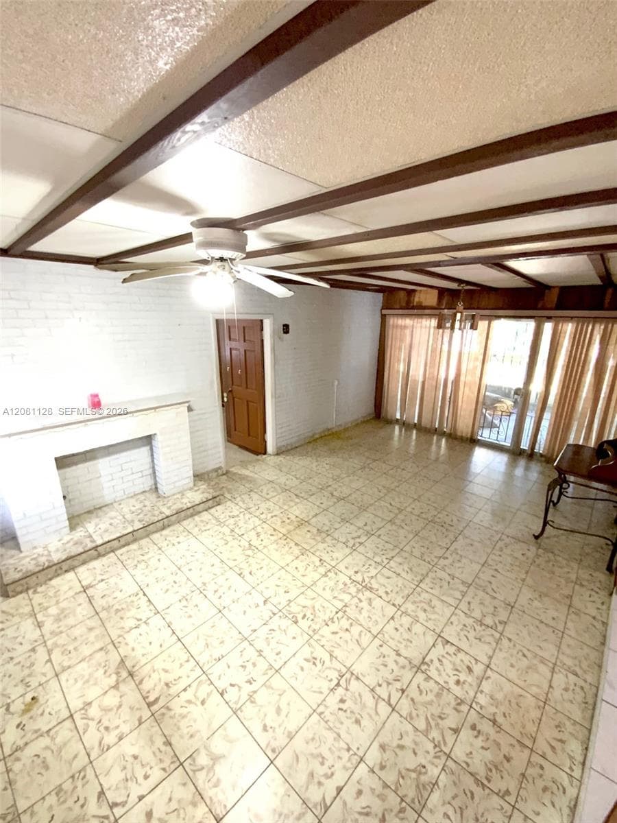 651 Jann Ave photo 6