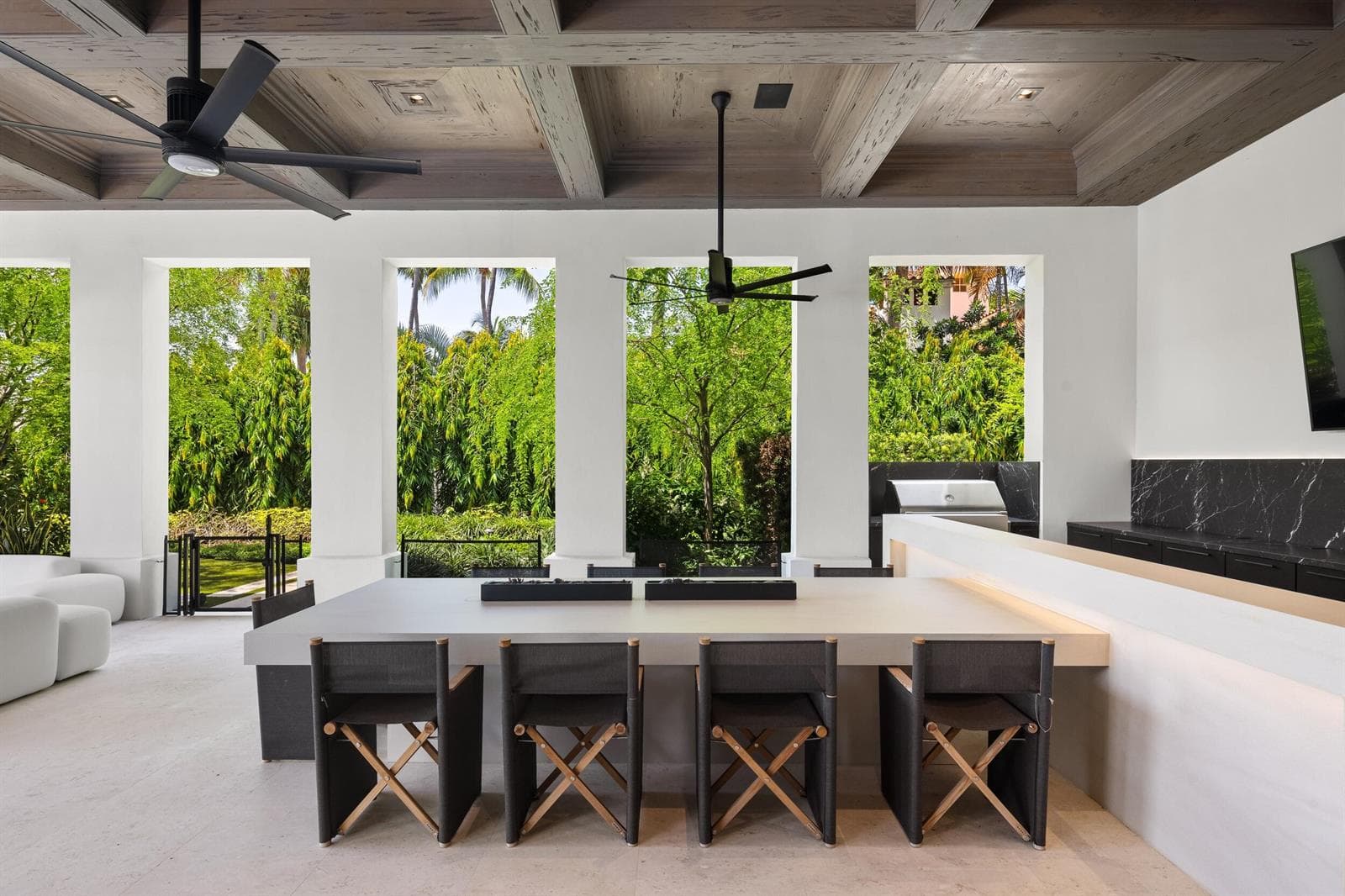 Patio 8