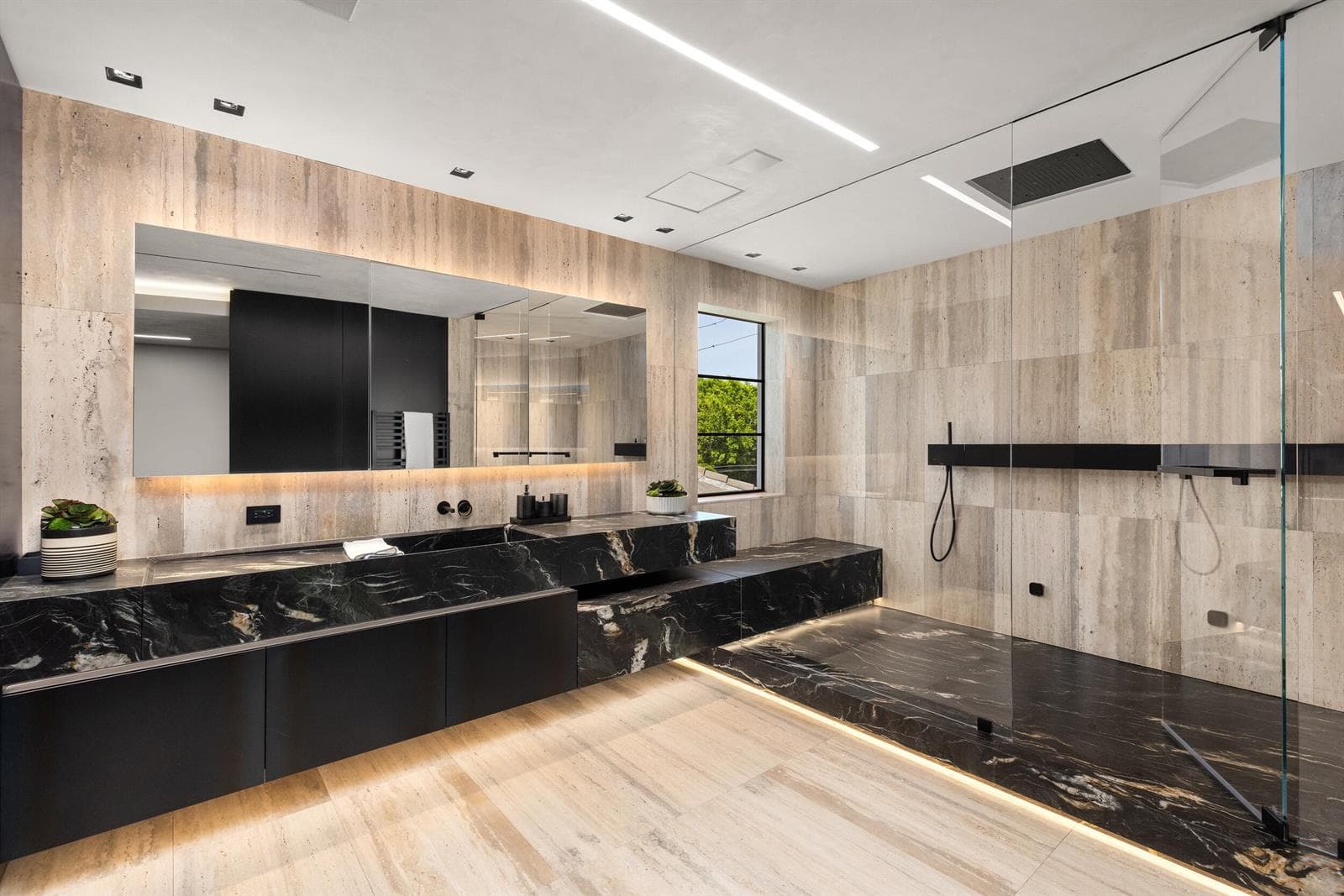 Master Bath 13