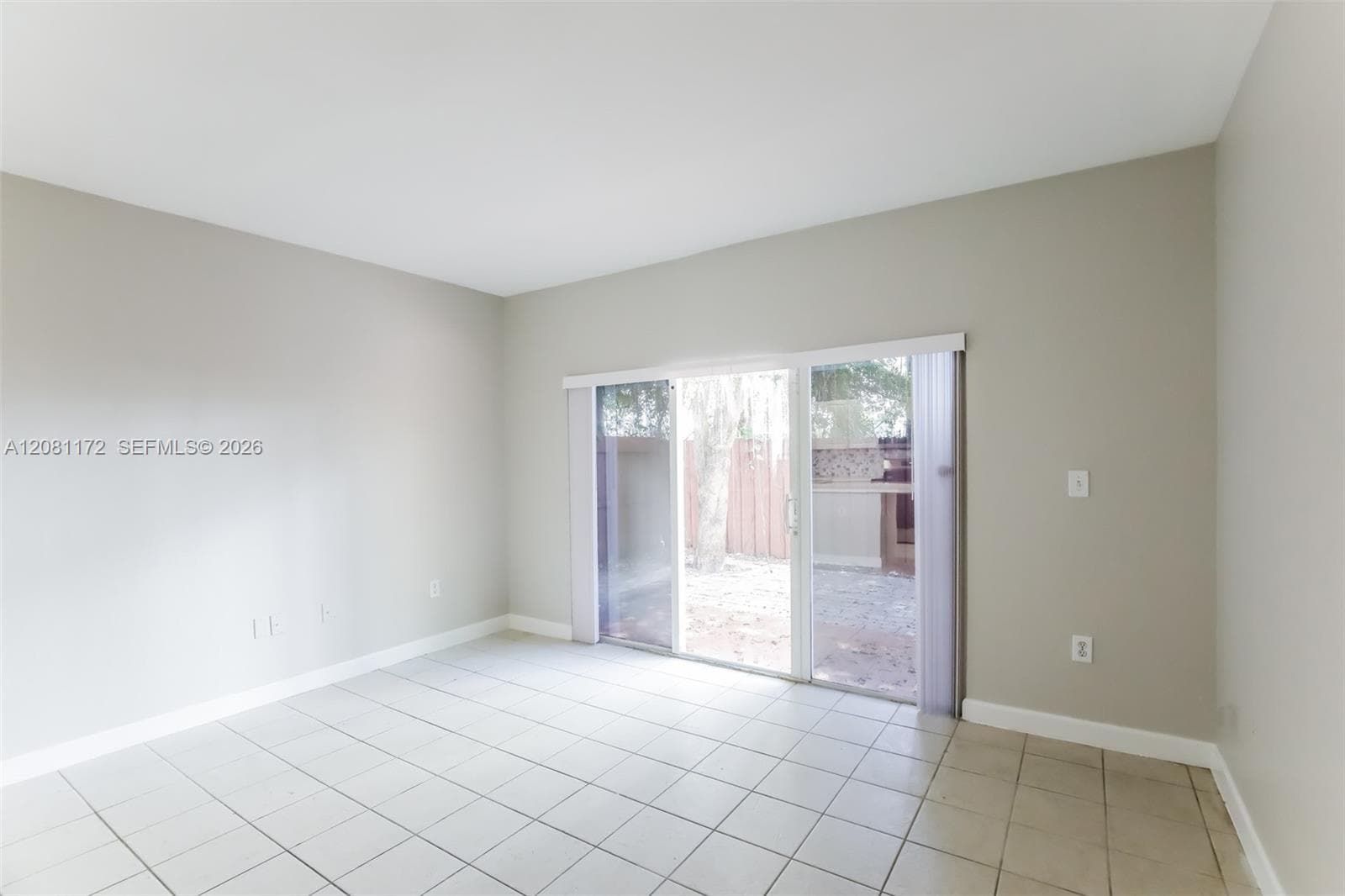 3432 NE 3rd Dr photo 6