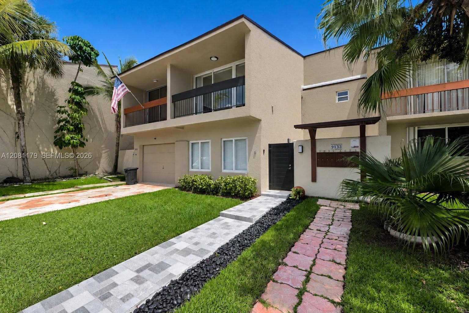 9133 Fontainebleau Blvd #5 photo 1