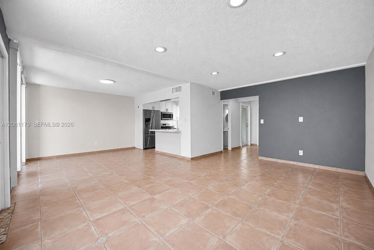 9133 Fontainebleau Blvd #5 photo 10