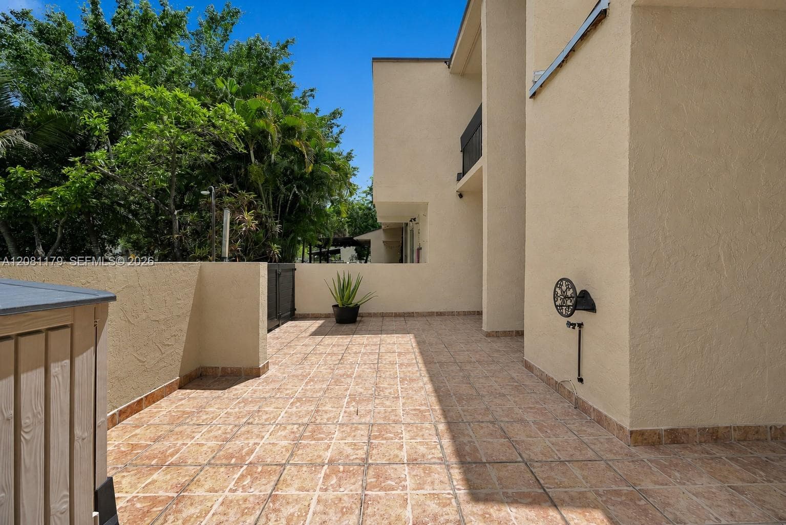 9133 Fontainebleau Blvd #5 photo 51