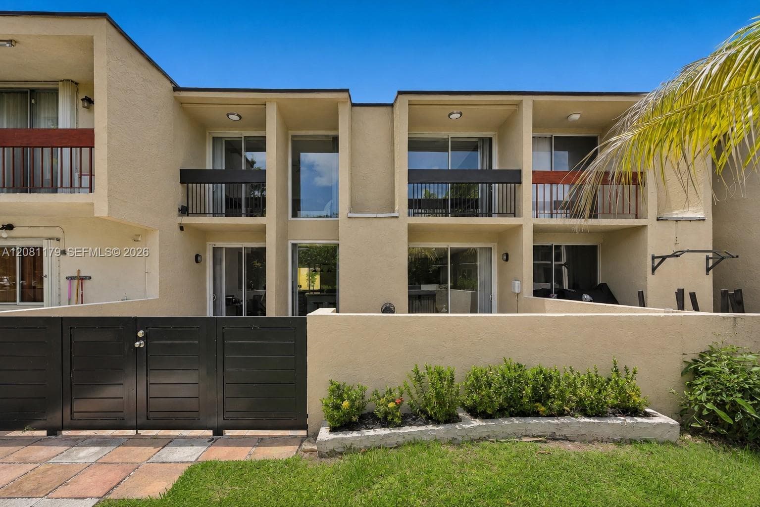 9133 Fontainebleau Blvd #5 photo 54