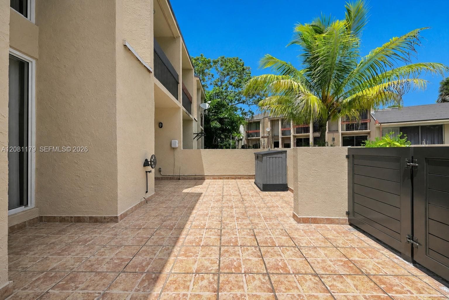 9133 Fontainebleau Blvd #5 photo 50
